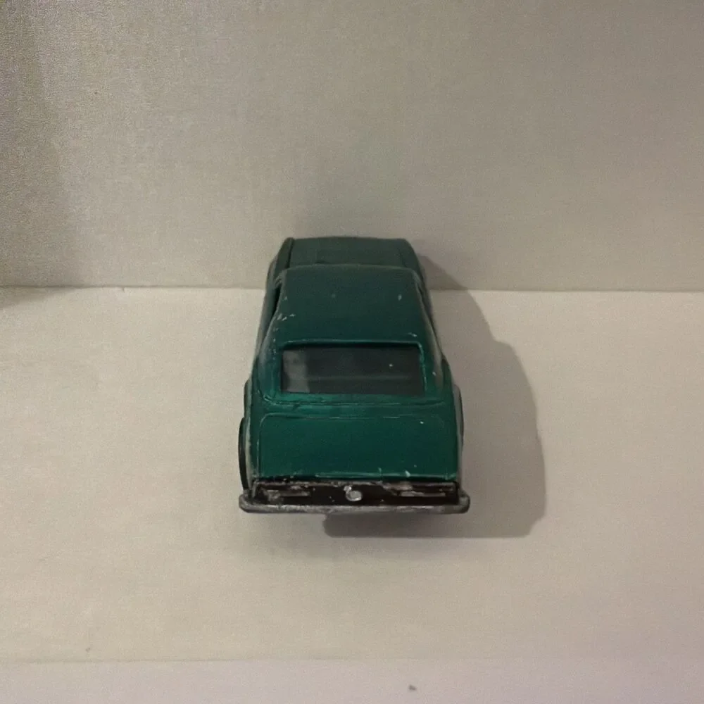 Redline Hot Wheels Custom Camaro  Green US Base Great Condition